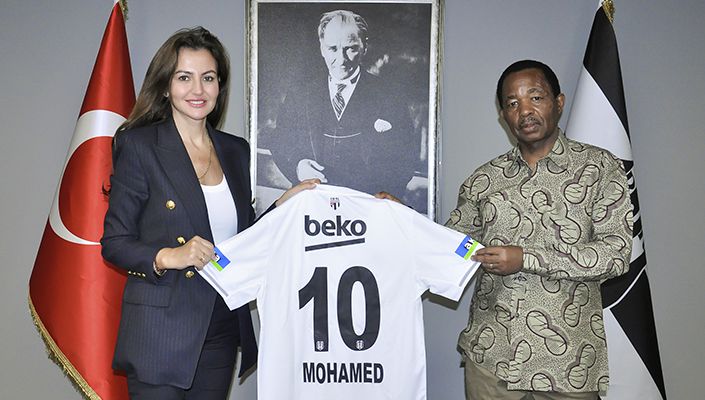 Tanzanya Birleşik Cumhuriyeti Büyükelçisi Yacoub Hassan Mohamed’den Kulübümüze Ziyaret