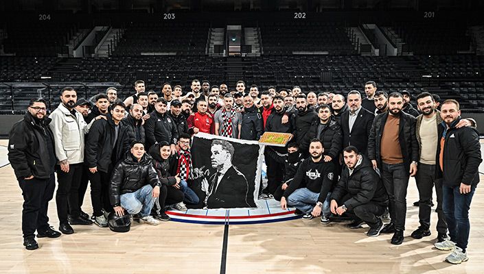 Taraftarlarımızdan Beşiktaş GAİN Takımımıza Ziyaret