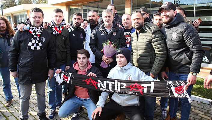 Taraftarlarımızdan Futbol Takımımıza Destek Ziyareti