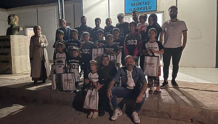 Taraftarlarımızdan Şırnaklı ve Şanlıurfalı İlkokul Öğrencilerine Kırtasiye Yardımı