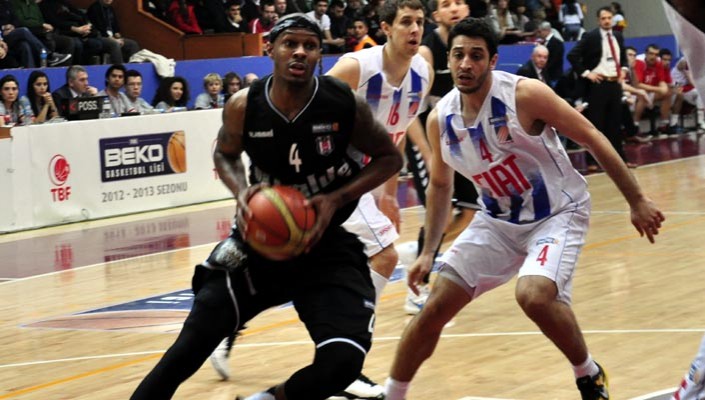 Erkek Basketbol Takımımız İstanbul'da 