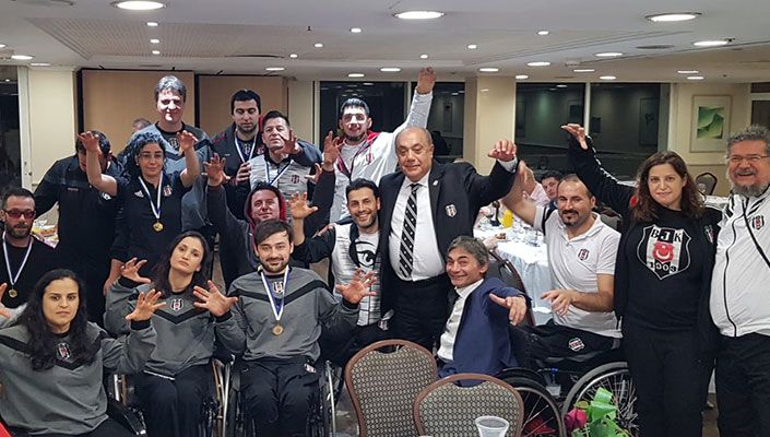 Tekerlekli Sandalye Basketbol Takımımız Kupasını Aldı
