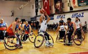 Tekerlekli Sandalyede Rakip Ordu Bş. Bld. 
