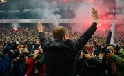 Teknik Direktörümüz Sergen Yalçın İçin Vodafone Park’ta İmza Töreni Düzenlendi