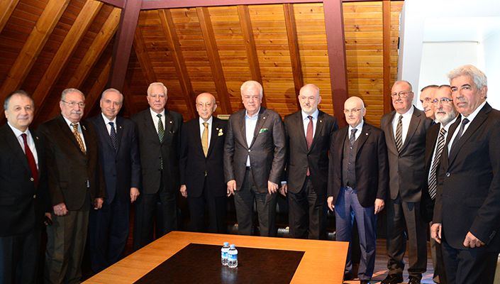 Tevfik Yamantürk, Bursa’da Geleneksel Divan Kurulu Başkanları Yemeğine Katıldı