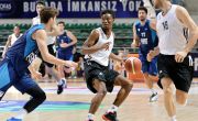 Beşiktaş open Cevat Soydaş Tournament with 99-95 win over Tofaş