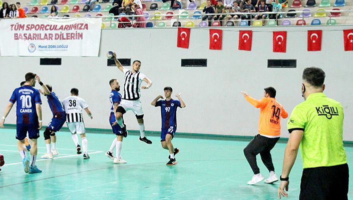 Trabzon Bş. Bld. Spor:21 Beşiktaş Yurtbay Seramik:36 