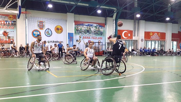 TSK Rehabilitasyon MSK:44 Beşiktaş:61
