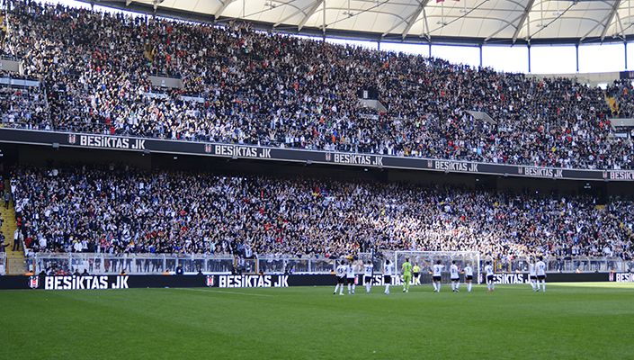 Türkiye Kadın Futbol Tarihinin İlk Resmi Derbisinin Biletleri Satışa Sunuldu
