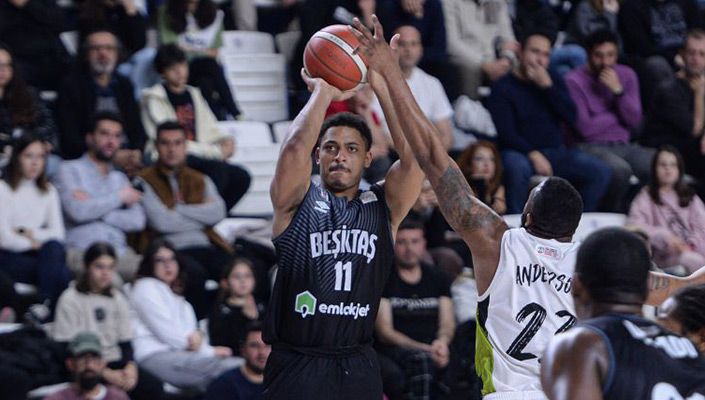 Türkiye Sigorta Basketbol Süper Ligi Play-Off Çeyrek Finalinde Rakip Manisa Büyükşehir Belediye Spor 