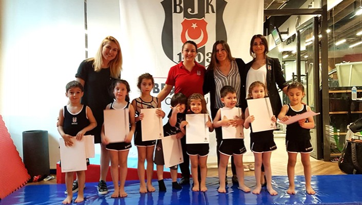 Beşiktaş Akatlar Jimnastik Merkez Spor Okulu Kış Kapanış Töreni Yapıldı