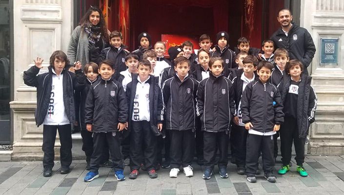U-10 Takımımız, Madame Tussuads Müzesi'ni Ziyaret Etti