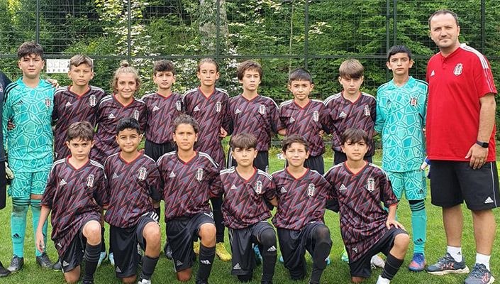 U-12 Takımımız, Kartepe International Youth Football Cup Turnuvası’nda Üçüncü Oldu