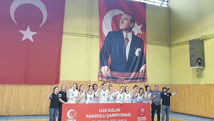 U-16 Kız Basketbol Takımımız Türkiye Şampiyonası’nda
