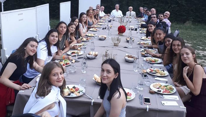 U-18 Kız Basketbol Takımımız, Şampiyonluk Kutlamasında Buluştu