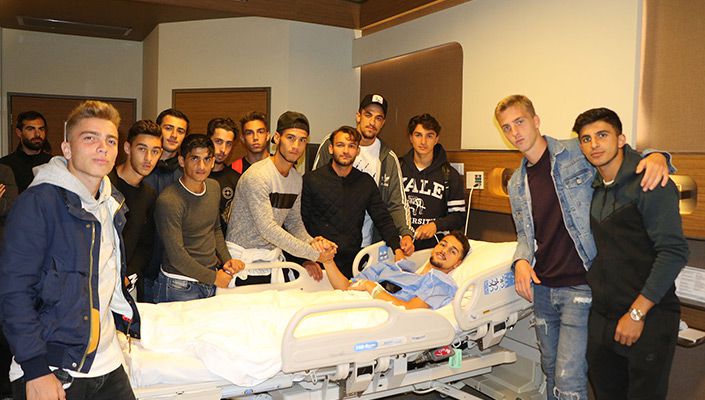 U-21 Takımımızdan Alpay Çelebi'ye Geçmiş Olsun Ziyareti