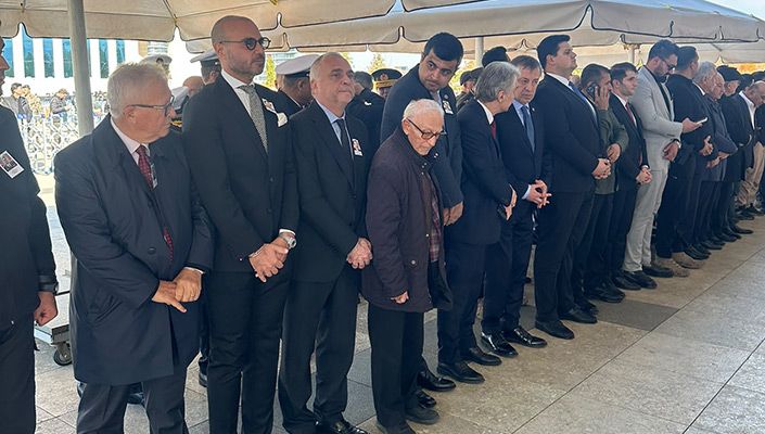 Ünal Erkan Son Yolculuğuna Uğurlandı