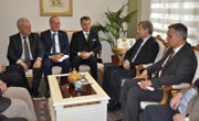 Başkanımız Fikret Orman’dan Çanakkale Valisi Ahmet Çınar’a Nezaket Ziyareti