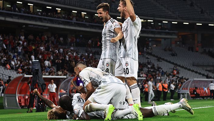 VavaCars Fatih Karagümrük:0 Beşiktaş:1 
