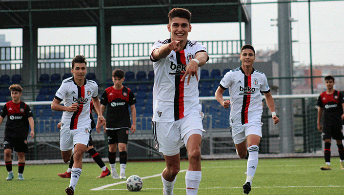 VavaCars Fatih Karagümrük:1 Beşiktaş:2 (U-17)
