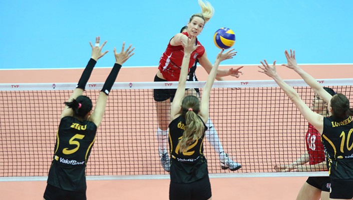 VakıfBank Beşiktaş Taraftar Kart’la 2015-2016 Sezonu Kombine Alımlarında 9 Taksit Fırsatı