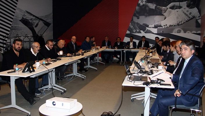 UEFA Heyeti 2019 Süper Kupa Finali İçin Vodafone Park’ta İncelemelerde Bulundu