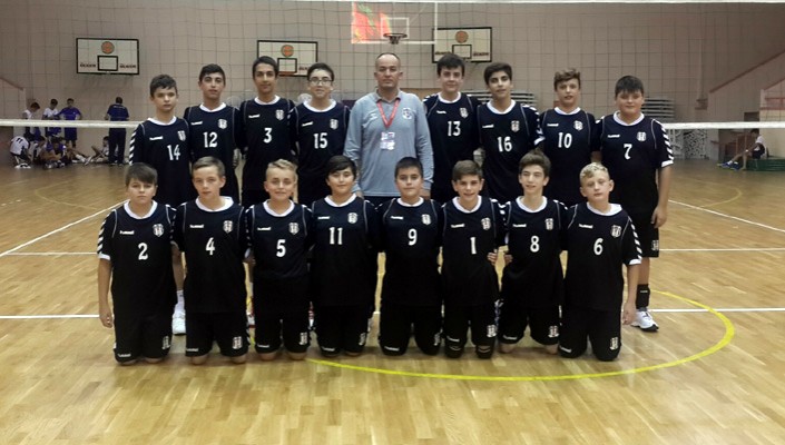 Küçük Erkek Voleybol Takımımızdan Derbi Galibiyeti