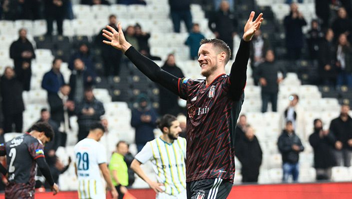 Wout Weghorst: “Boşluklar bulduk, gol attık”
