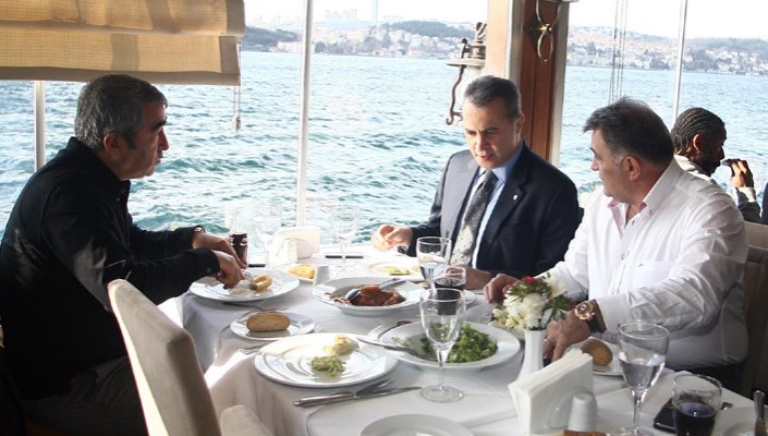 Takımımıza Moral Yemeği