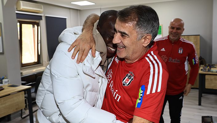 Yeni Transferimiz Vincent Aboubakar Takımımızla Buluştu