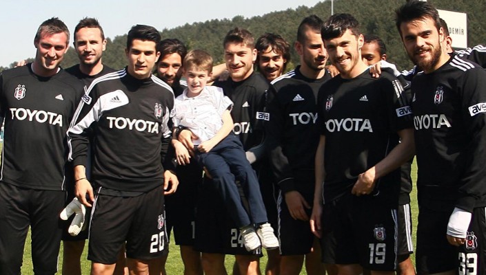 Yiğithan Okur, Futbolcularımızla Tanıştı