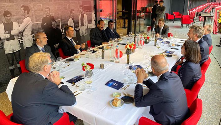 Yönetim Kurulu Üyelerimiz, Hollanda’da Dostluk Yemeğine Katıldı