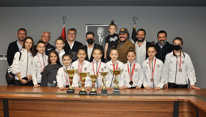 Yönetim Kurulu Üyelerimiz, Vodafone Park’ta Jimnastik Takımımızı Ağırladı
