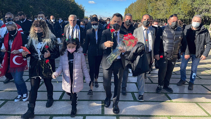 Yönetim Kurulu Üyemiz Kemal Erdoğan, Ankara Derneklerimizin Başkanları ve Taraftarlarımızla Anıtkabir’i Ziyaret Etti