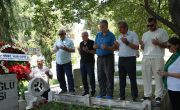 Yusuf Tunaoğlu’nu Kabri Başında Andık