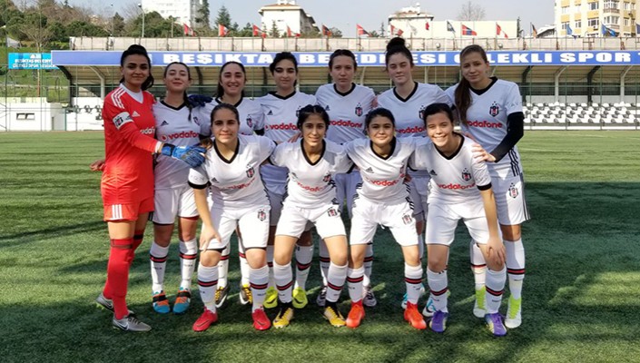 Genç Kız Futbol Takımımız Türkiye Şampiyonası Elemelerine Galibiyetle Başladı