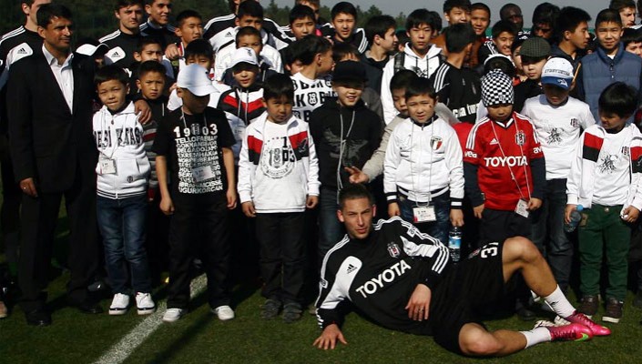 Kırgızistan Futbol Okulumuzdan Ziyaret