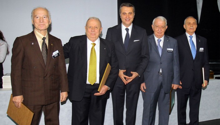 Ödül Töreni Düzenlendi