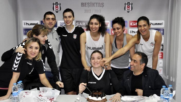 Özge Kavurmacıoğlu'nun Doğum Günü 