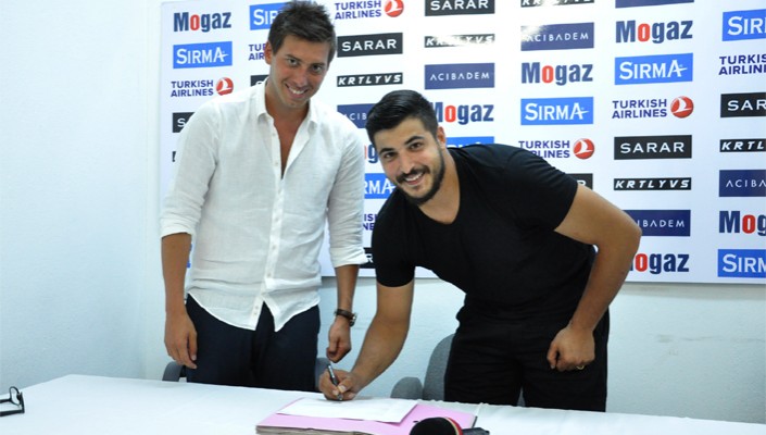 Beşiktaş Mogaz Takımımız, Mehmet Demirezen ile Sözleşme İmzaladı
