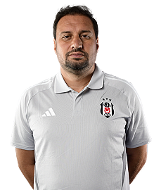 Cem  Özden