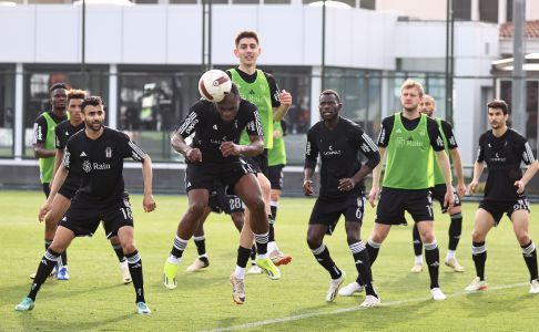 Team in training session 