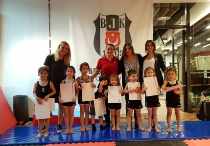 Beşiktaş Akatlar Jimnastik Merkez Spor Okulu Kış Kapanış Töreni Yapıldı