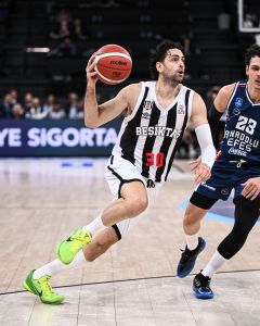 Anadolu Efes - Beşiktaş