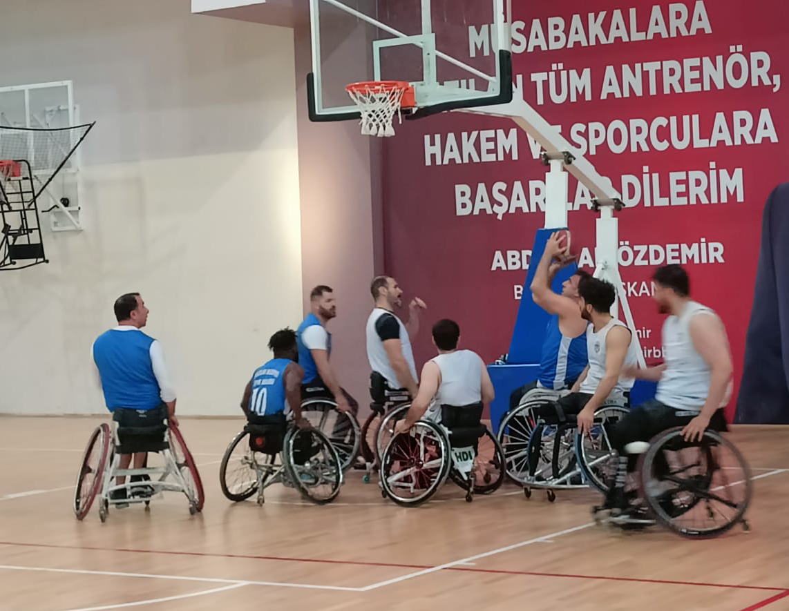 Bağcılar Engelli Gençlik SK:62 Beşiktaş:71 (Hazırlık Maçı)