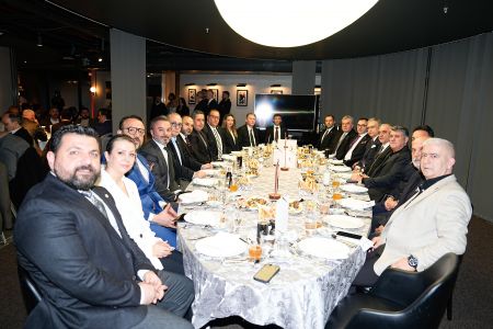 Başkanımız Serdal Adalı, Beşiktaş Derneklerinin Başkanlarıyla İftarda Buluştu