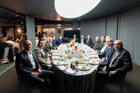 Başkanımız Serdal Adalı, Eski Sporcularımızla İftarda Buluştu