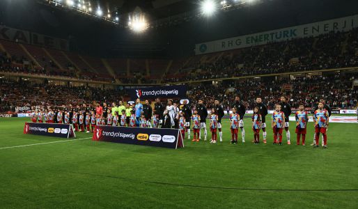 Bellona Kayserispor vs Beşiktaş (Turkish Super League) 