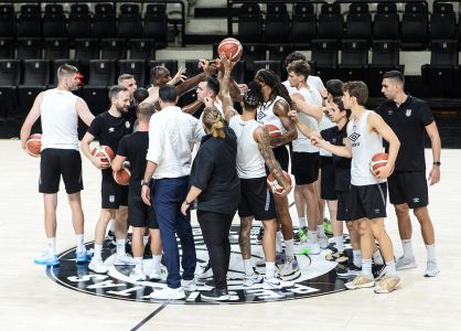 Beşiktaş Fibabanka Erkek Basketbol Takımımız Sezonu Açtı