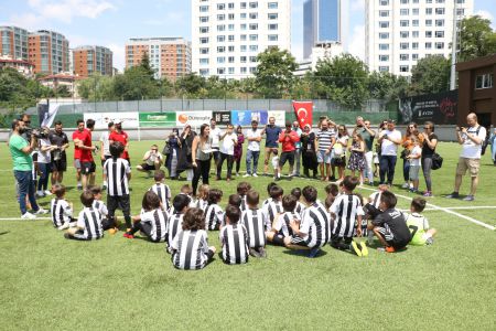 Beşiktaş Futbol Okulları Kış Kapanış Töreni Yapıldı